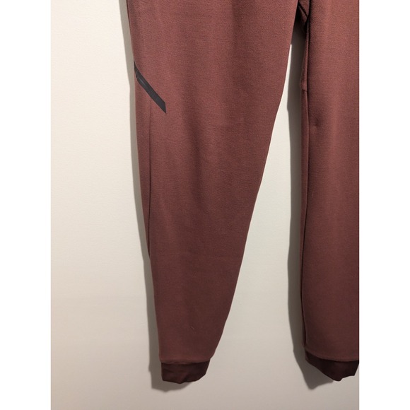 Gymshark Apex Technical Joggers Sweatpants Men's Size‎ Medium Cherry Brown Red - Picture 3 of 8